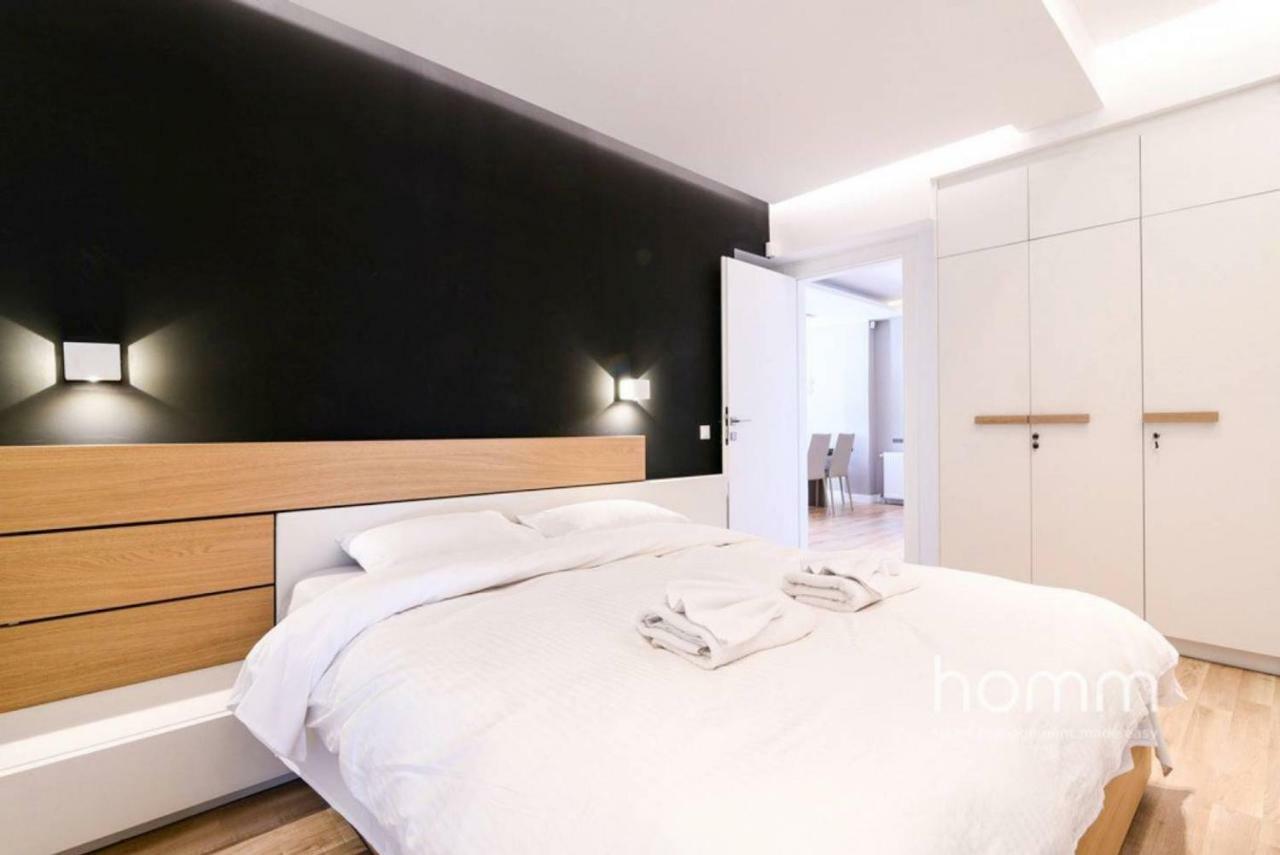 142M² Bright Alimos Apartment With Marina View Екстер'єр фото