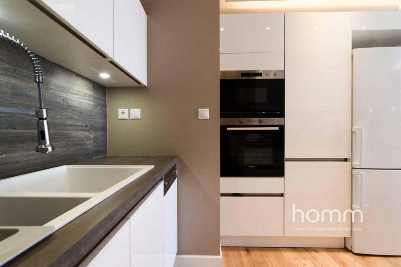 142M² Bright Alimos Apartment With Marina View Екстер'єр фото